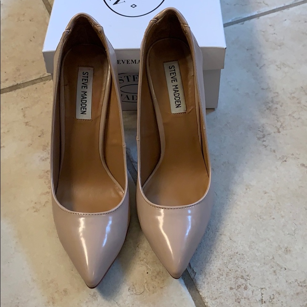 Women’s Nude Heel